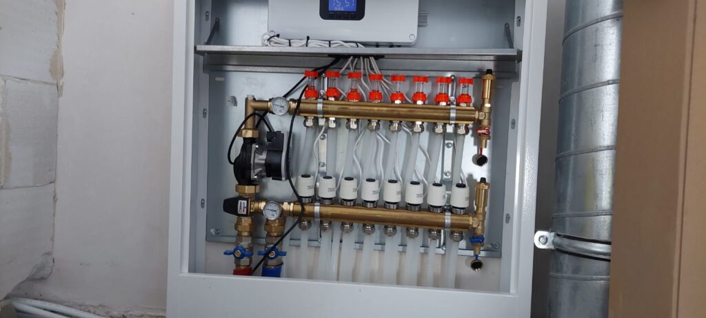 Realizacje frezowanie Sterowanie ogrzewaniem podłogowym – montaż i konfiguracja